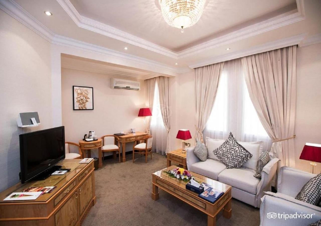 Garden Hotel Muscat By Royal Titan Group מראה חיצוני תמונה