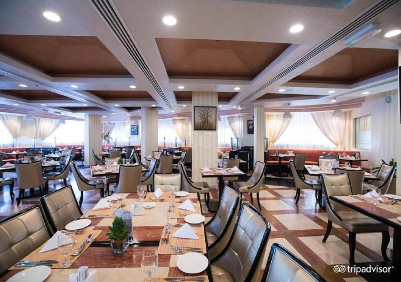 Garden Hotel Muscat By Royal Titan Group מראה חיצוני תמונה