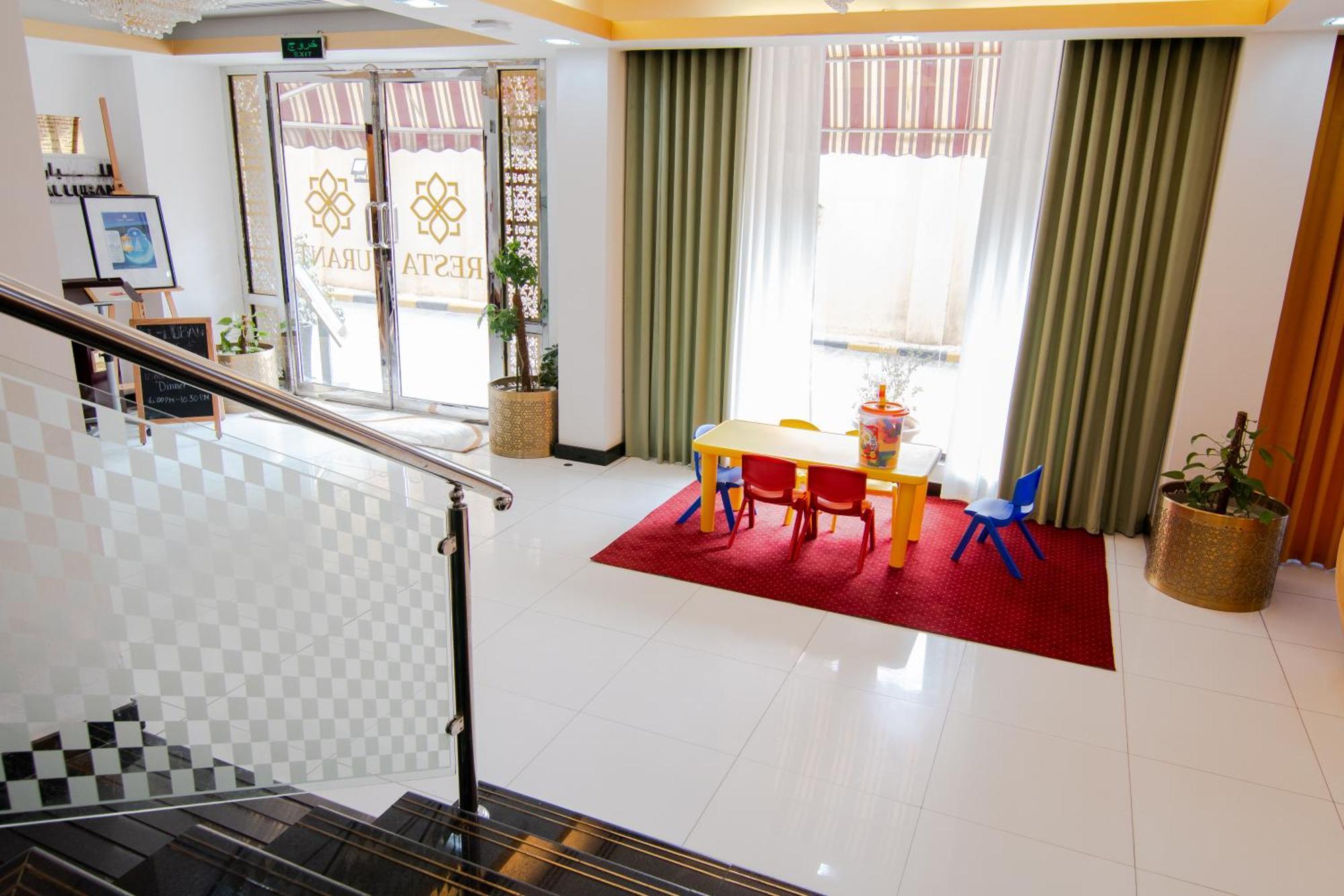 Garden Hotel Muscat By Royal Titan Group מראה חיצוני תמונה