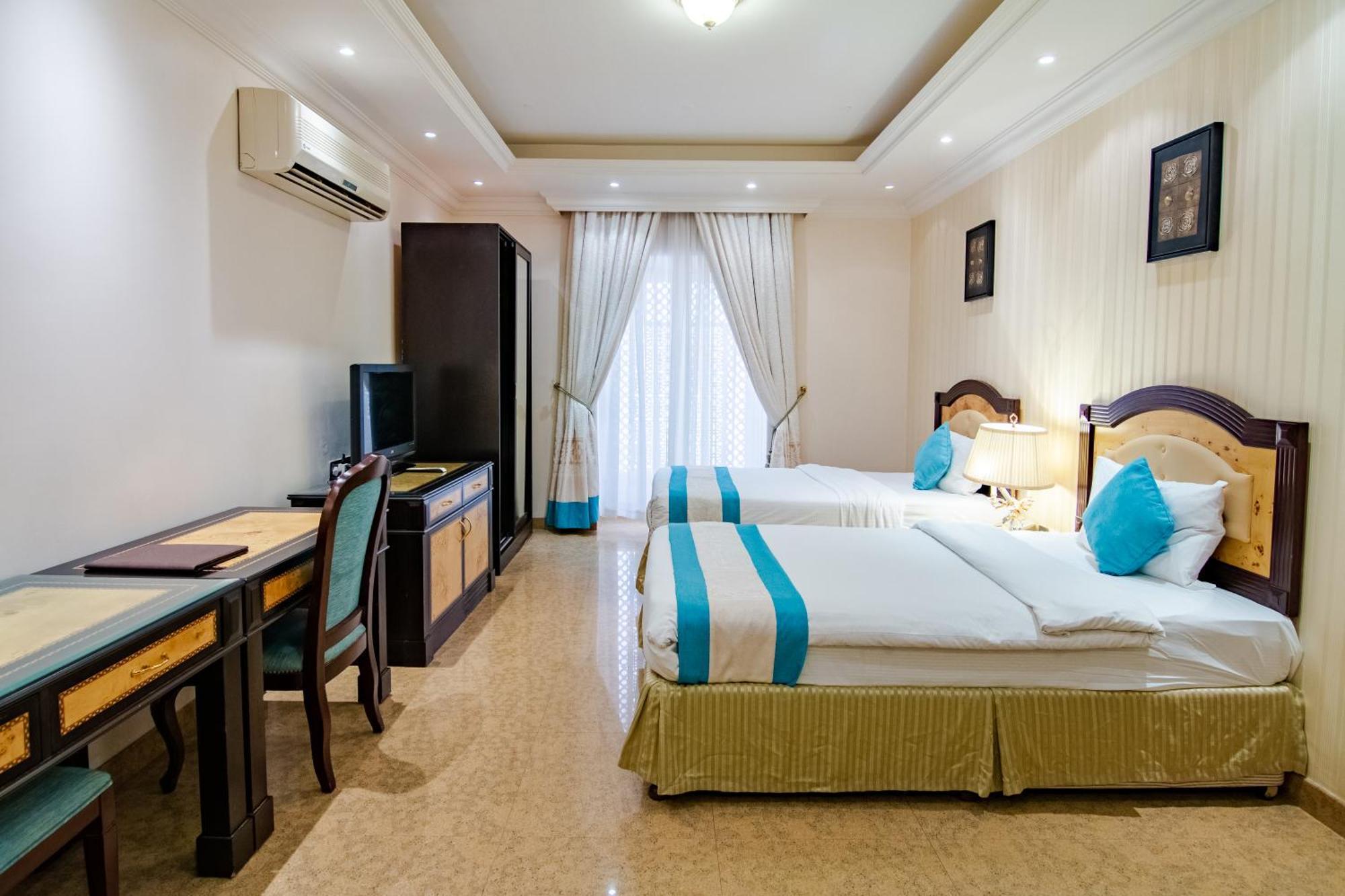 Garden Hotel Muscat By Royal Titan Group מראה חיצוני תמונה