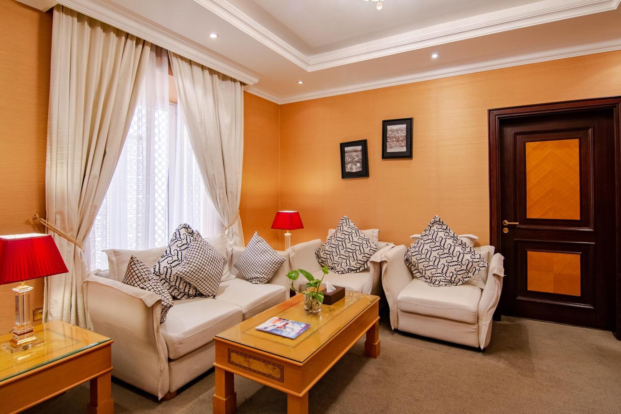 Garden Hotel Muscat By Royal Titan Group מראה חיצוני תמונה