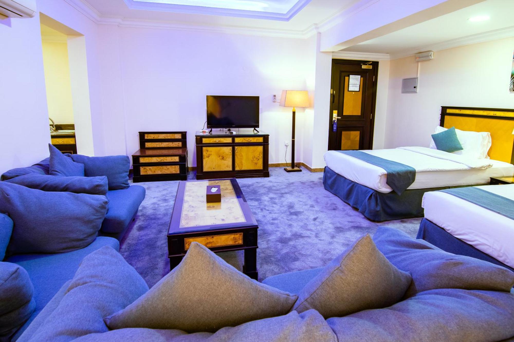 Garden Hotel Muscat By Royal Titan Group מראה חיצוני תמונה